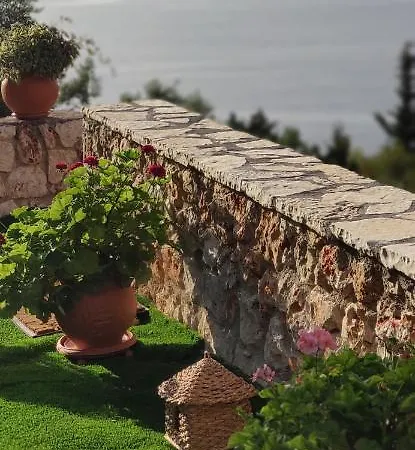 Nereid Glafki * Áyios Nikítas