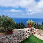 Nereid Glafki Áyios Nikítas