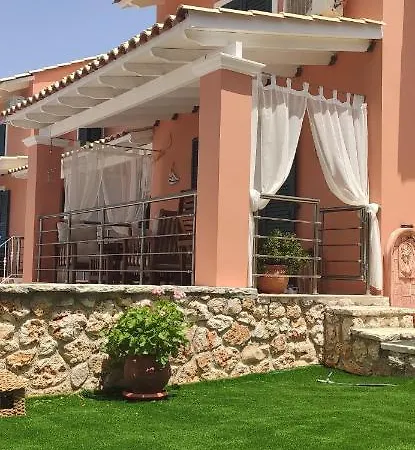 فيلة Nereid Glafki *