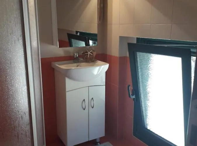 Nereid Glafki Villa *